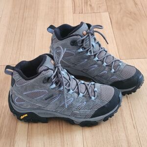 Merrell Moab 2 Mid Waterproof Hiking Boots 8 W Womens J06054W Vibram Granite